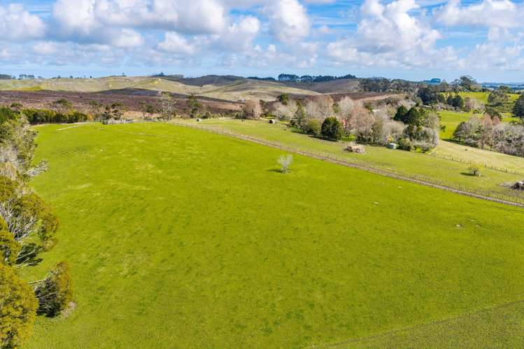229 Bald Hill Road Waitoki_37