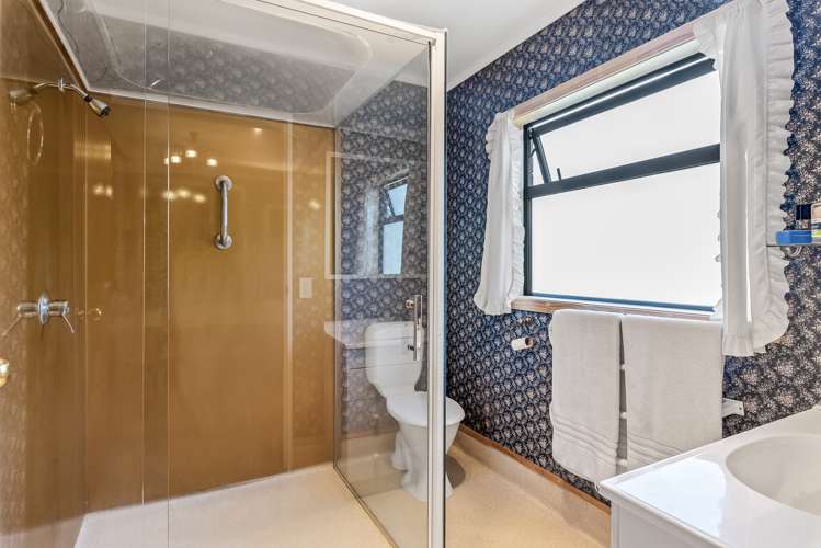 24 Campion Road Waikanae Beach_23