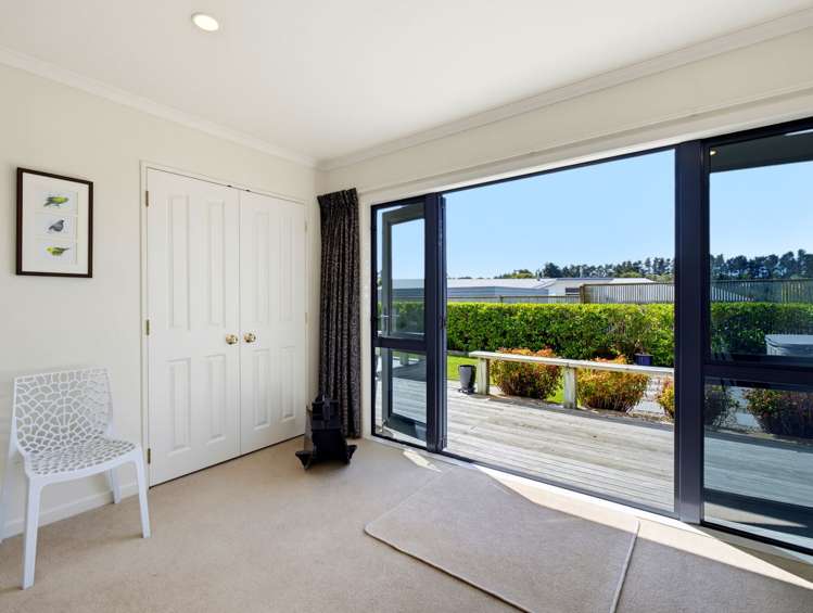 60 Cashmere Drive Fitzherbert_19