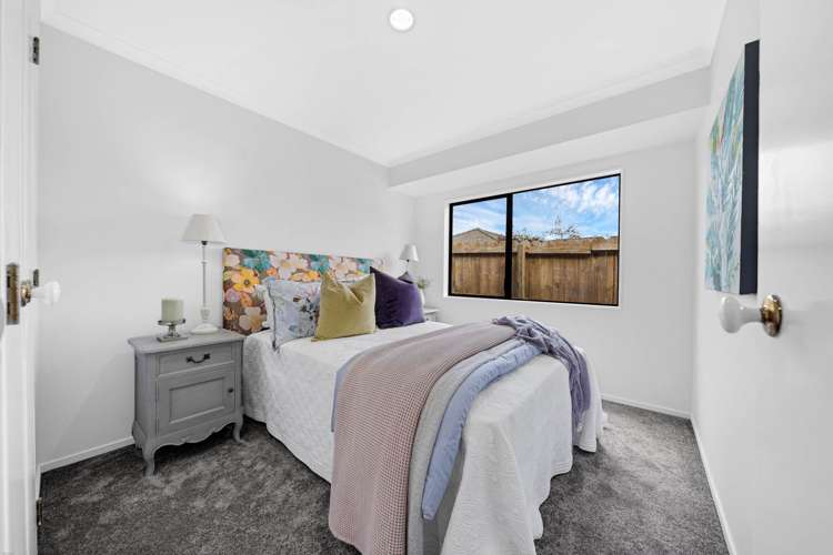 1/25 Headcorn Place Botany Downs_17