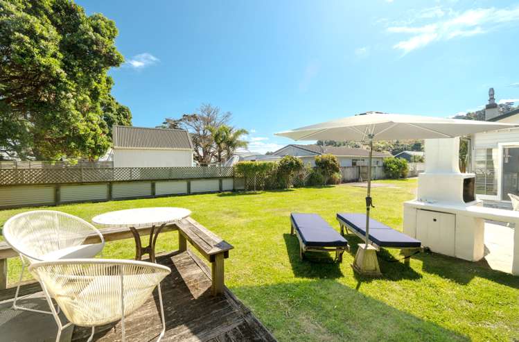 7 Blake Street Surfdale_11