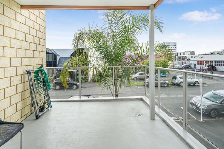 1/9 Vialou Street Hamilton Central_6