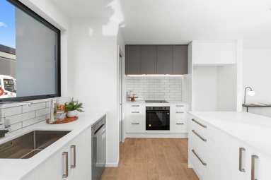 110 Claridges Road_4