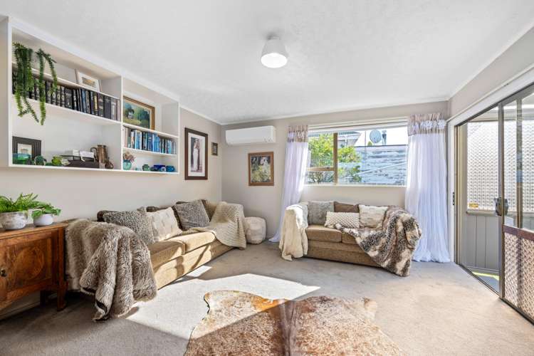 13 Muller Road_5