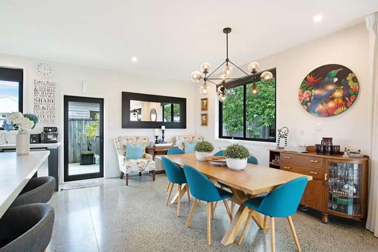 3 Shamrock Lane Te Atatu Peninsula_19