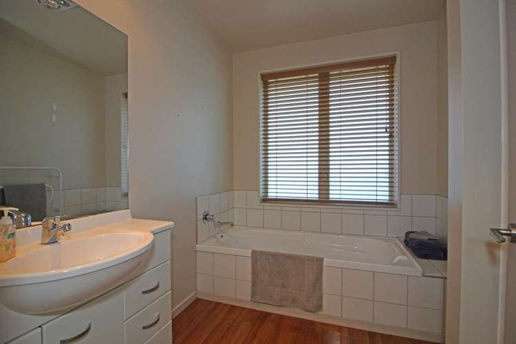 136 Rolleston Drive Rolleston_12