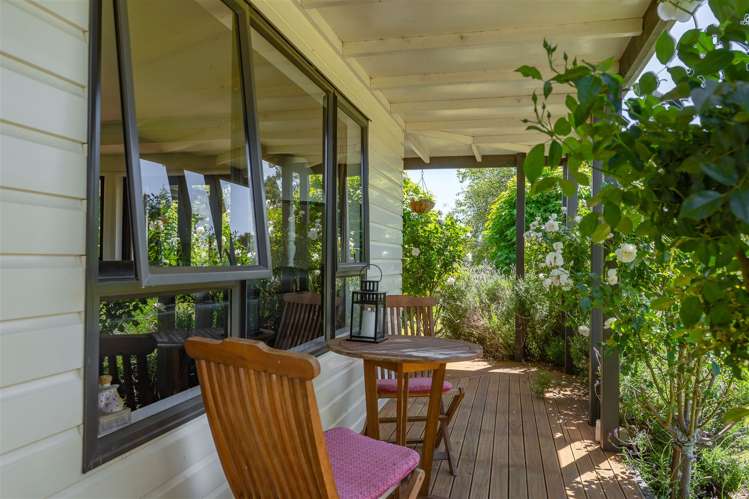 38 Portland Road Carterton_18