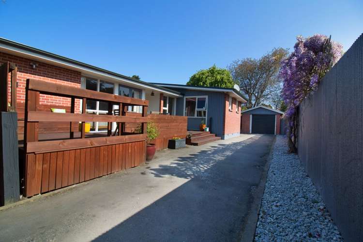 9 Gregan Crescent Burnside_12