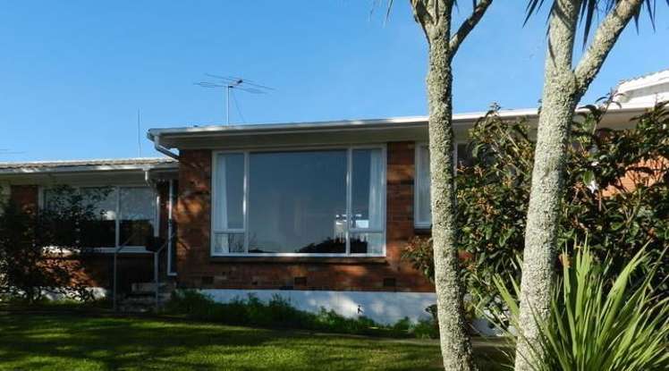 2/16 Thatcher Street Mission Bay_0