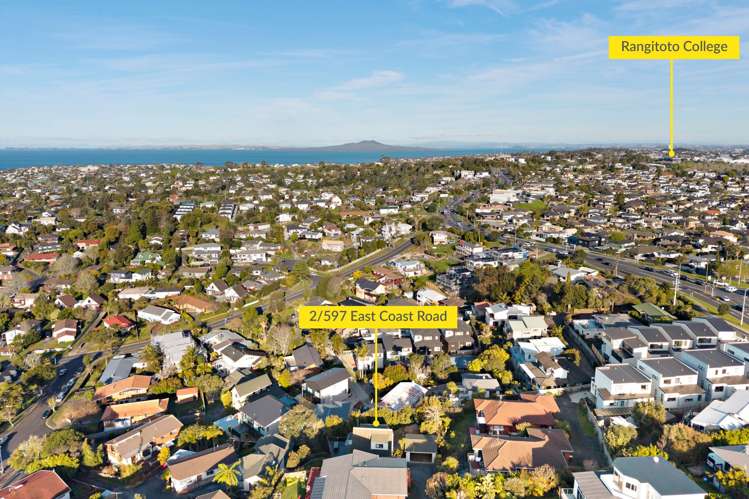 2/597 East Coast Road Browns Bay_17