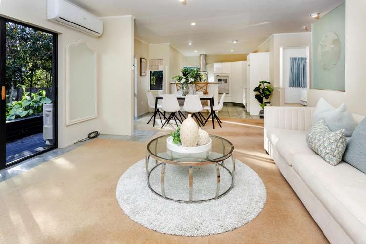 2/32 Centorian Drive Windsor Park_5