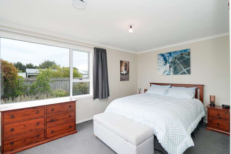 29 & 33 Dalry Street Wallacetown_5