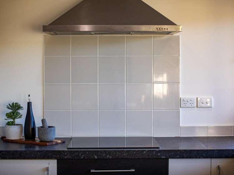 7 Holly Place Rototuna North_13