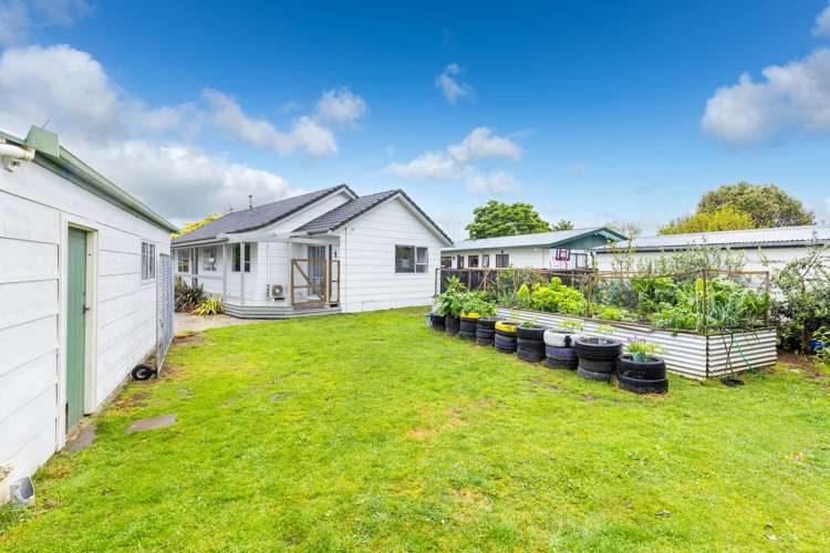 21 Elmwood Crescent Pukete_24