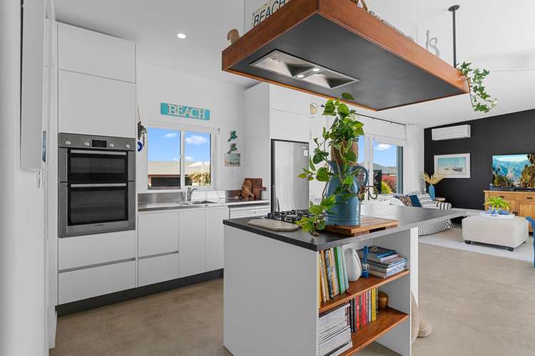 2 Taimoana Close Mangawhai Heads_11