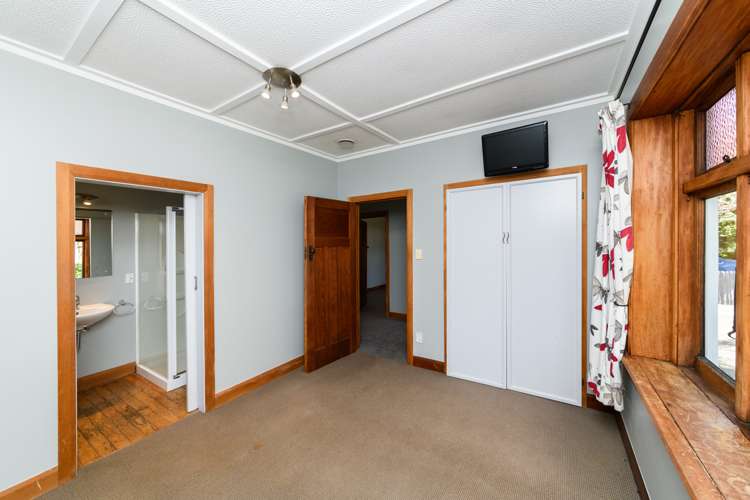 7 Argyle Avenue Takaro_9