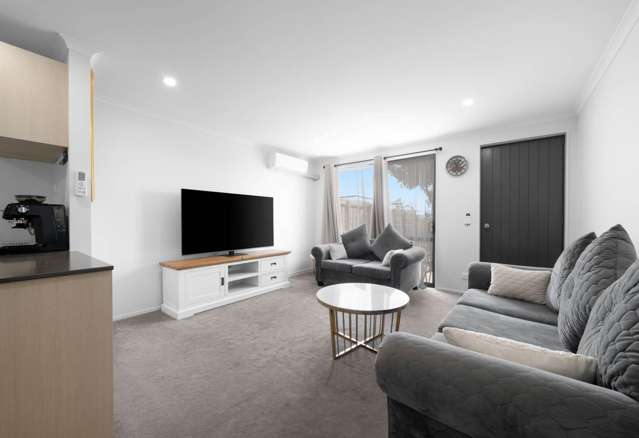 43 Saddleback Crescent Papakura_4