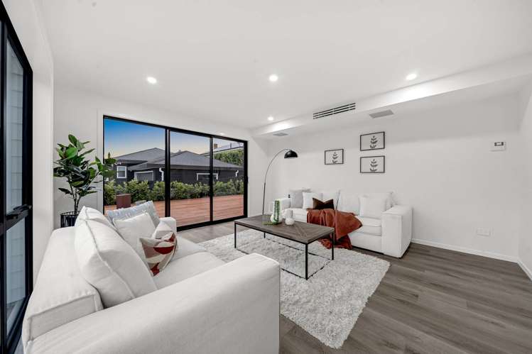 8 Selcourt Road Mt Albert_14