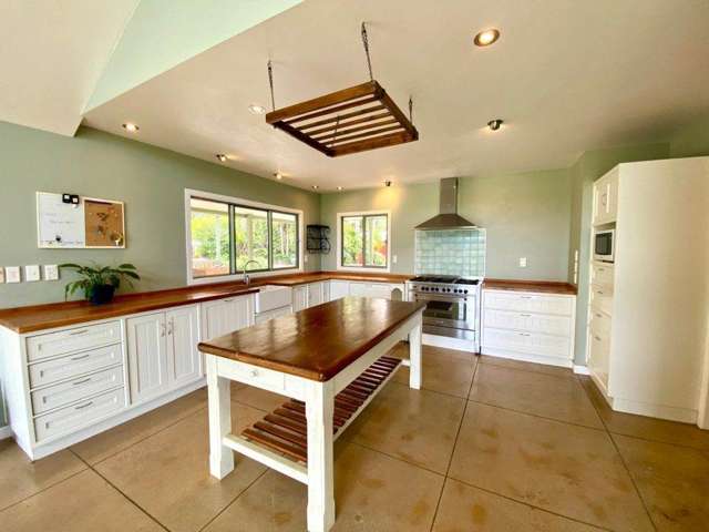 86 Boyd Road Clarks Beach_2