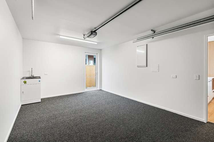 1/8 Shearer Avenue 1505_2