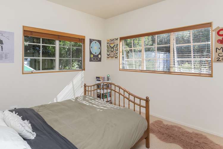 21 Ocean Park Wainui_14