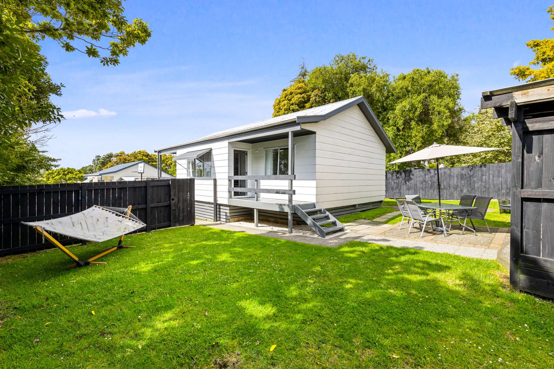 2/4 Kahikatea Place Ranui_0