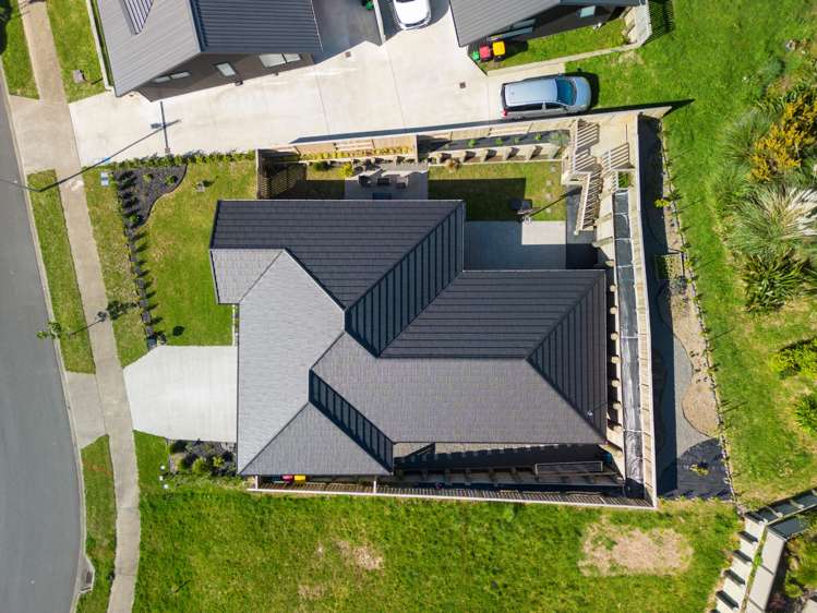 83 Whakaturou Crescent Pyes Pa_27