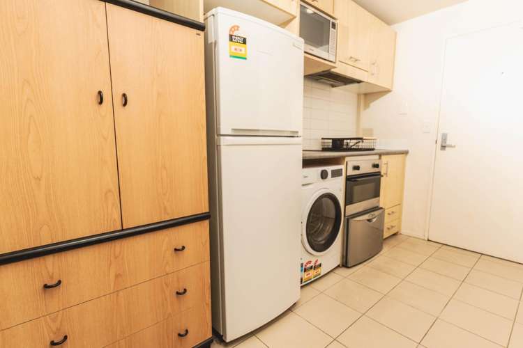 2A/23 Emily Place 10015_3