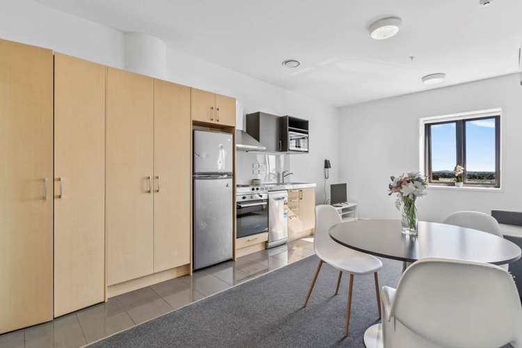 705/17 Putney Way Manukau_7