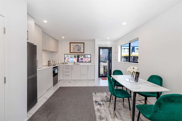 11/4 Riccarton Road Riccarton_2