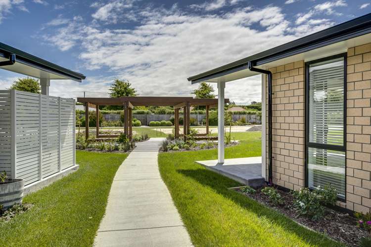 55 Read Crescent Clive_15