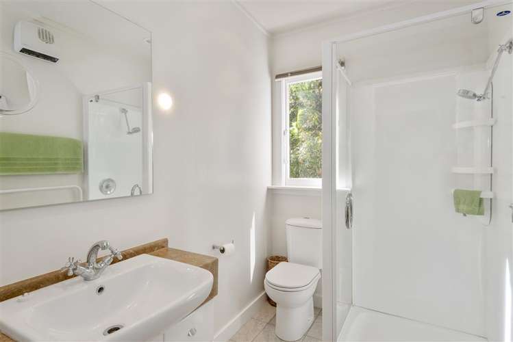 384 Decanter Bay Road Little Akaloa_13