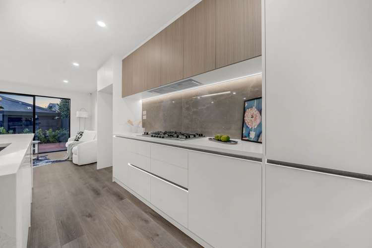 8 Selcourt Road Mt Albert_10