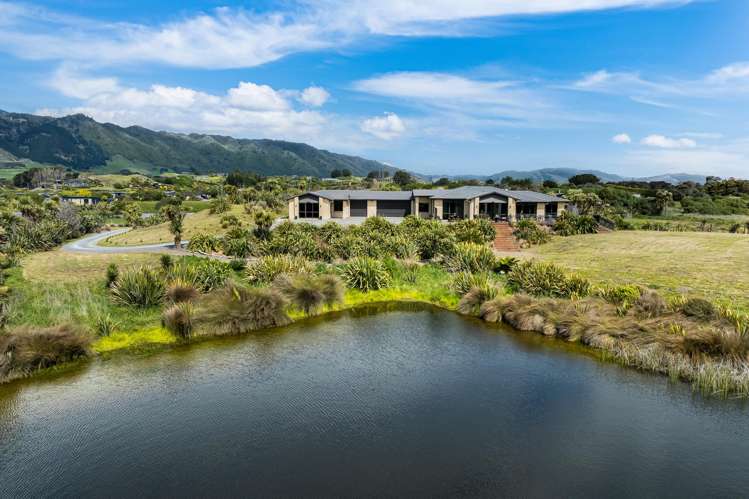 37 Pingao Lane Peka Peka_17