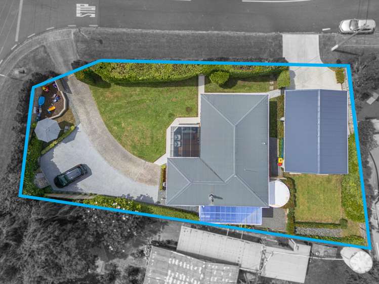 1 Poplar Road Stanmore Bay_33