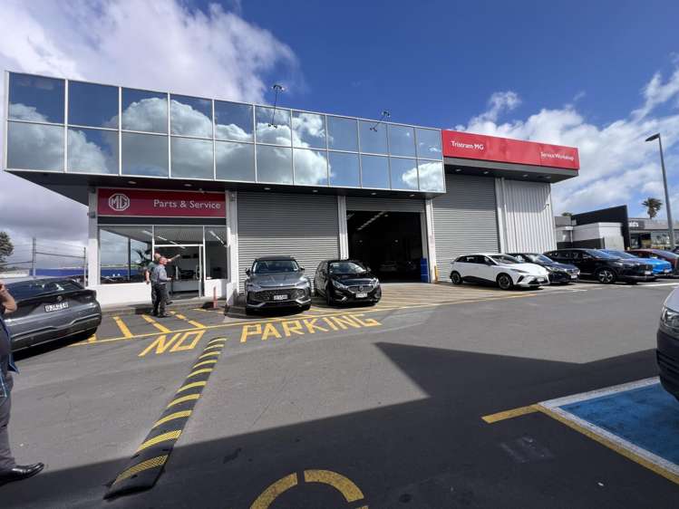 7-11 Hillside Road Wairau Valley_8