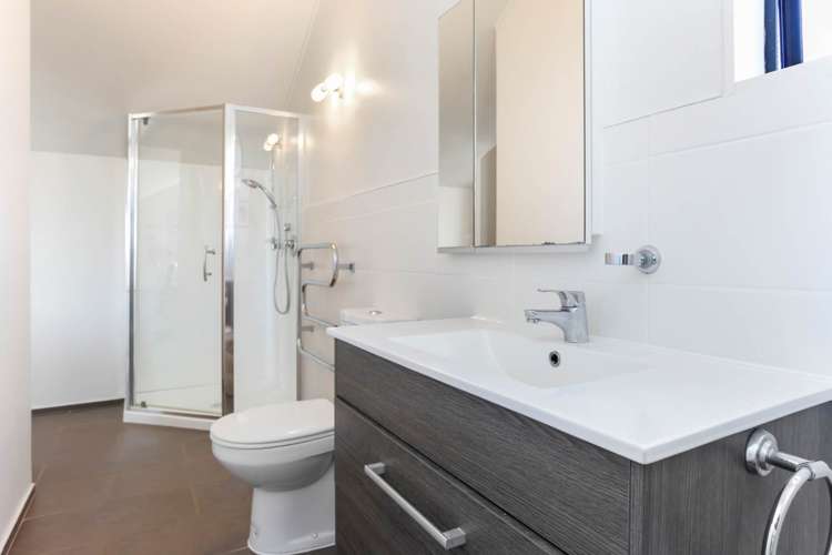 138a New Windsor Road New Windsor_16