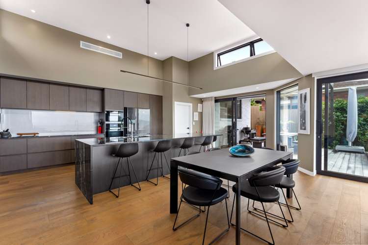 15 Marama Street Castor Bay_15