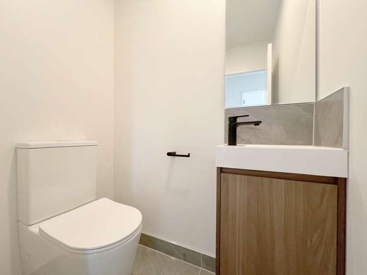 197 & 199 Henwood Road Westgate_17