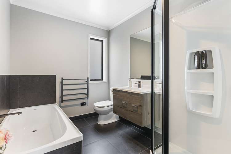 32 Walsh Road Wainui_10