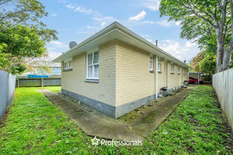 10a and b Poole Crescent Wainuiomata_7