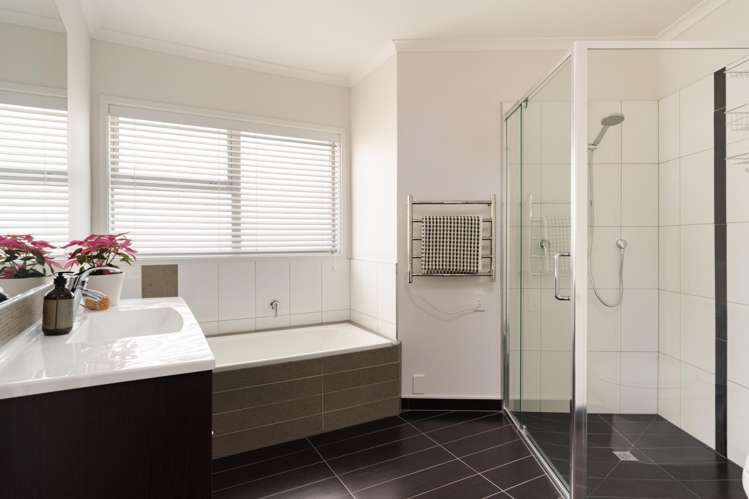 59 Oceana Drive Welcome Bay_24