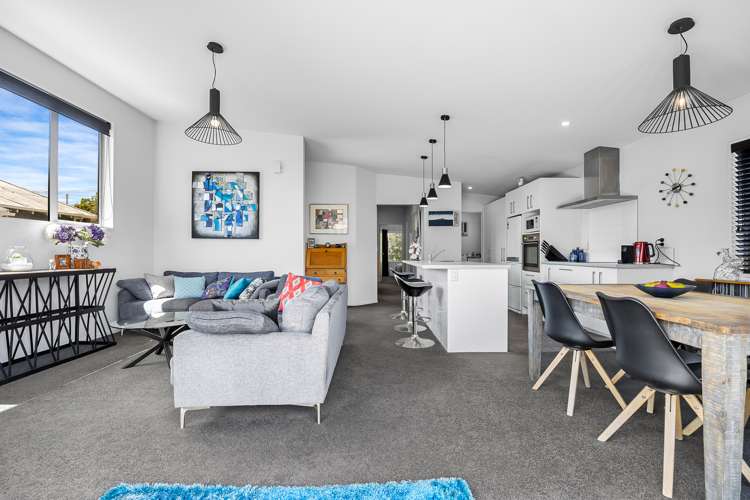 11 Wades Avenue Saint Martins_3