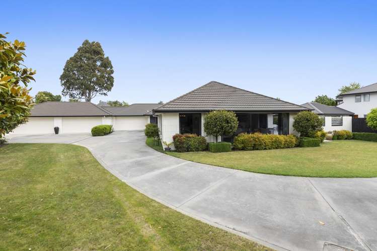 19 Regents Park Drive Casebrook_1