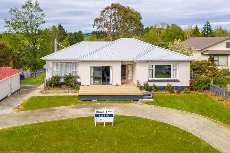 3 Stuart Street Owaka_16