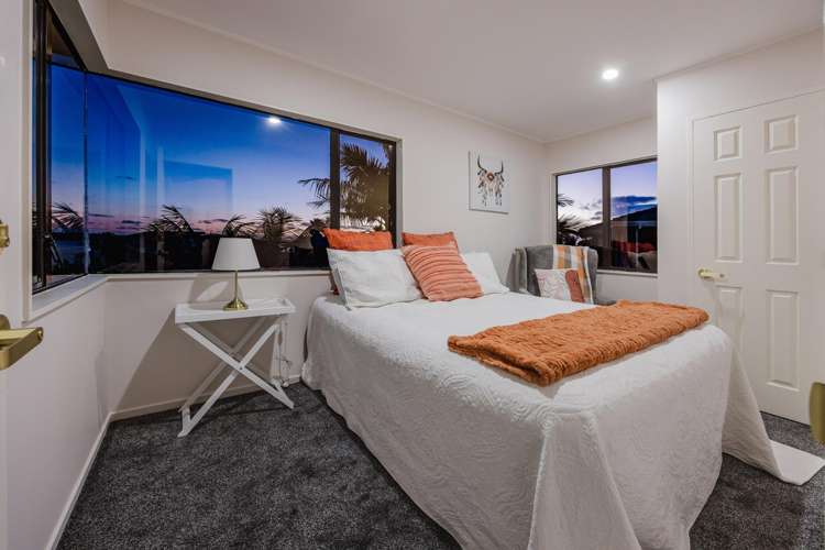 34 St Annes Crescent Wattle Downs_8