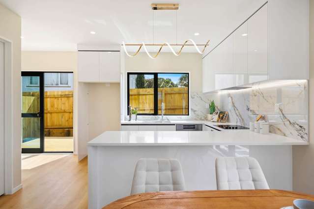 63B Commissariat Road Mt Wellington_3