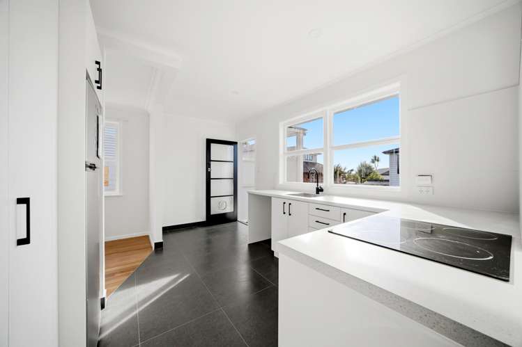 6 Crystal Avenue Glendene_9