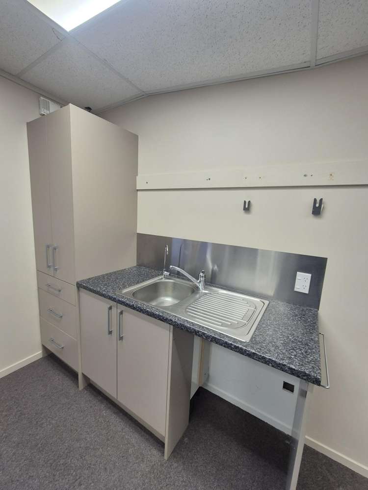 22/4 Northpoint Street Plimmerton_9