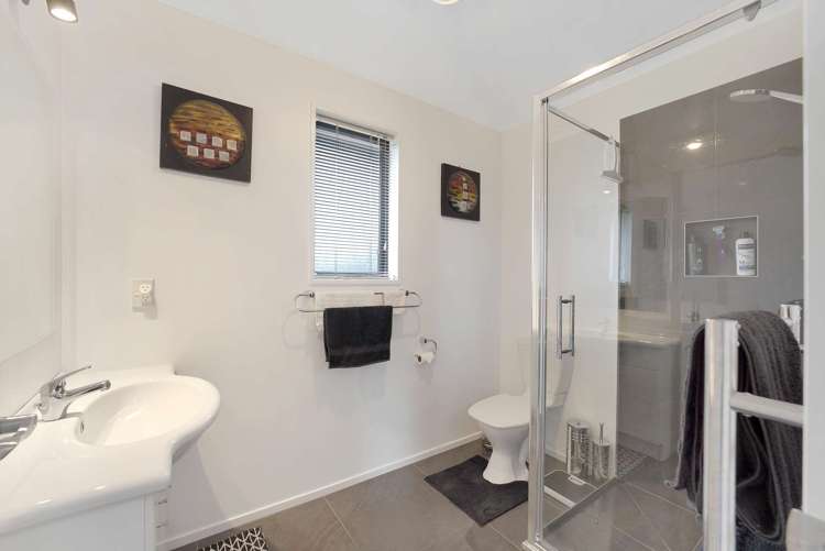 2 Kohuhu Lane Burwood_18